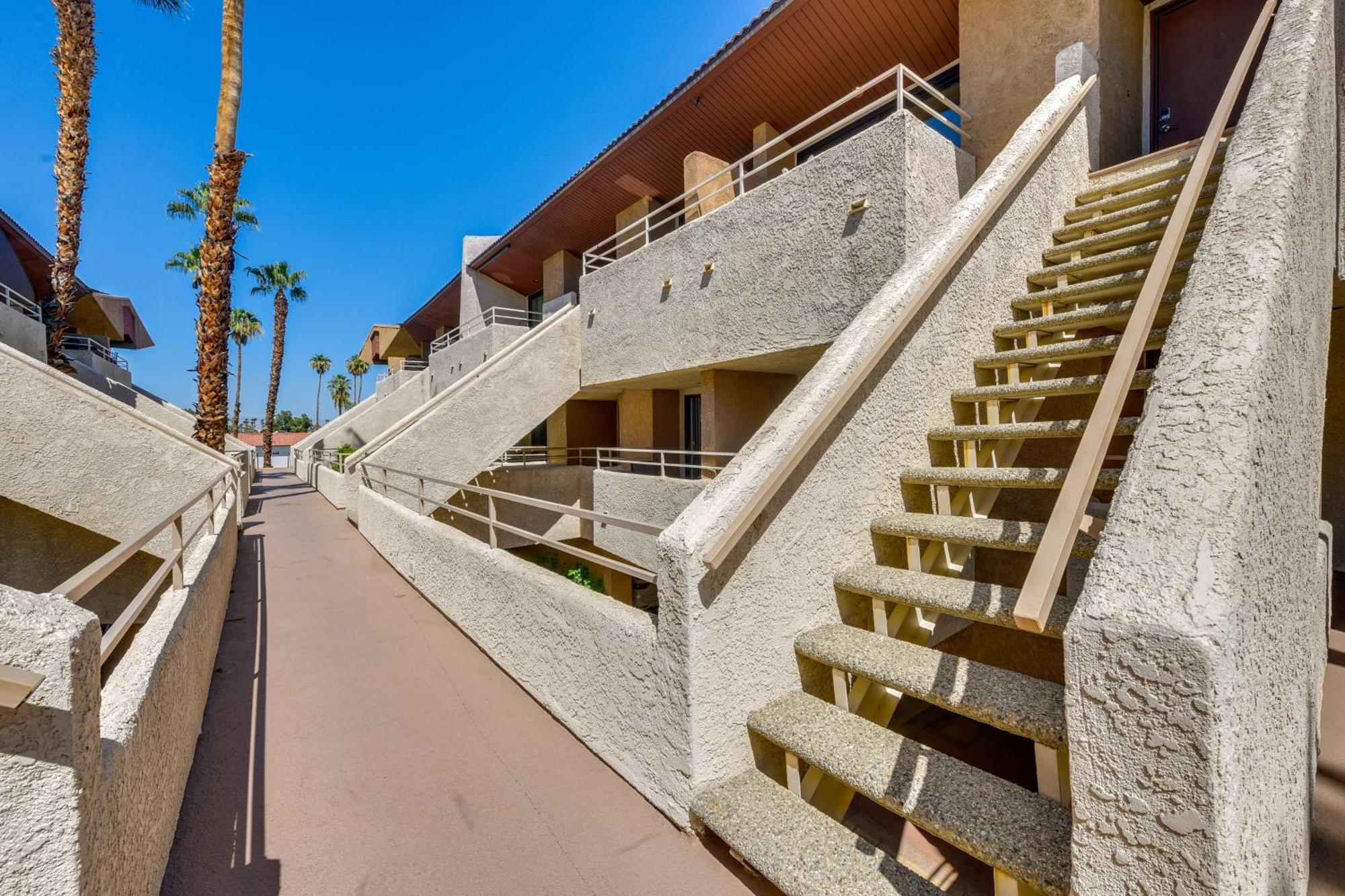 Central Palm Springs Resort Condo With 2 Balconies Exterior foto